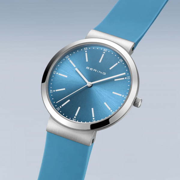 Bering Classic polished blue 10141-398-US