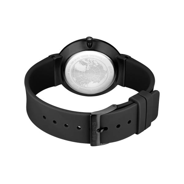 Bering Classic negro pulido 10141-402-US