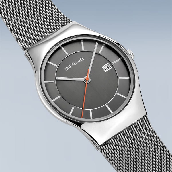 Bering Classic gris pulido 11938-007-US