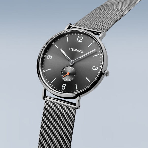 Bering Classic gris pulido 14040-377-US