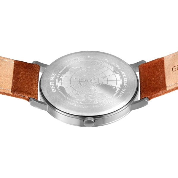 Bering Titanium plata cepillado 18640-567-US