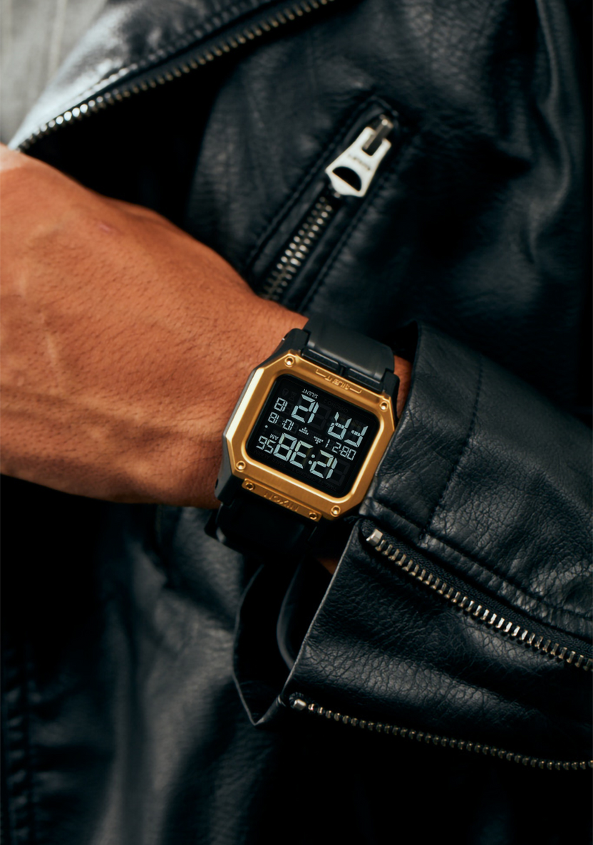 Nixon Regulus Black/Gold A1180-010 46mm
