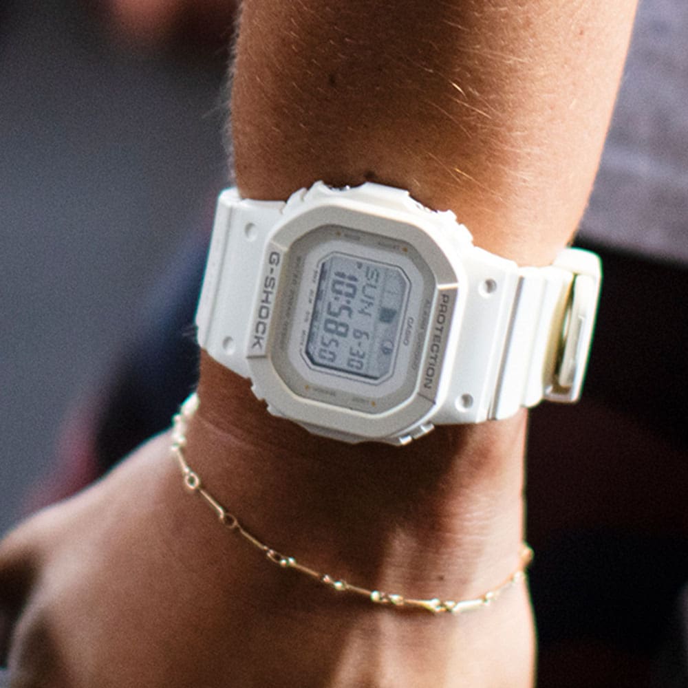 G-Shock WOMEN GLXS5600-7B