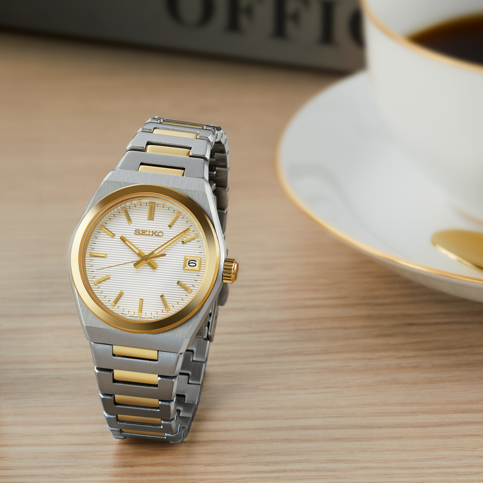 Seiko Essentials Collection Watch SUR578