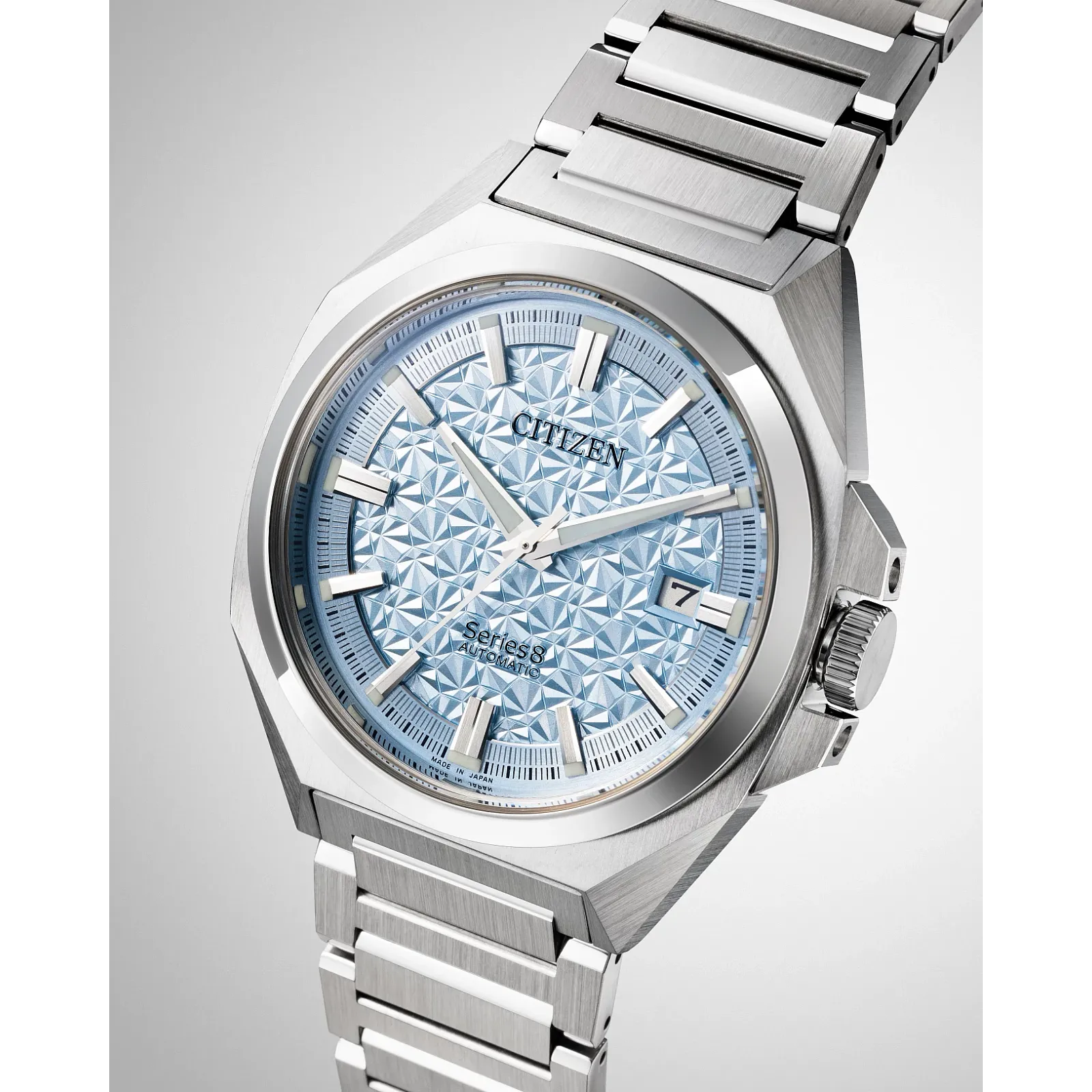 Citizen Series8 831 NB6051-59L