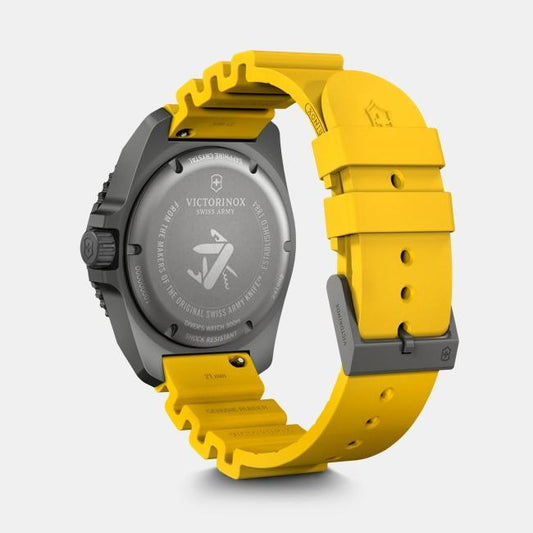 Victorinox Dive Pro Quartz 241992 43mm 