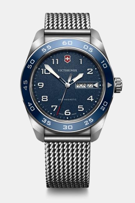 Victorinox Swiss Army Quartz 242042 42mm 