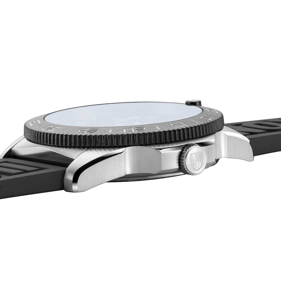 Luminox Pacific Diver Dive Watch, 44 mm XS.3121.1