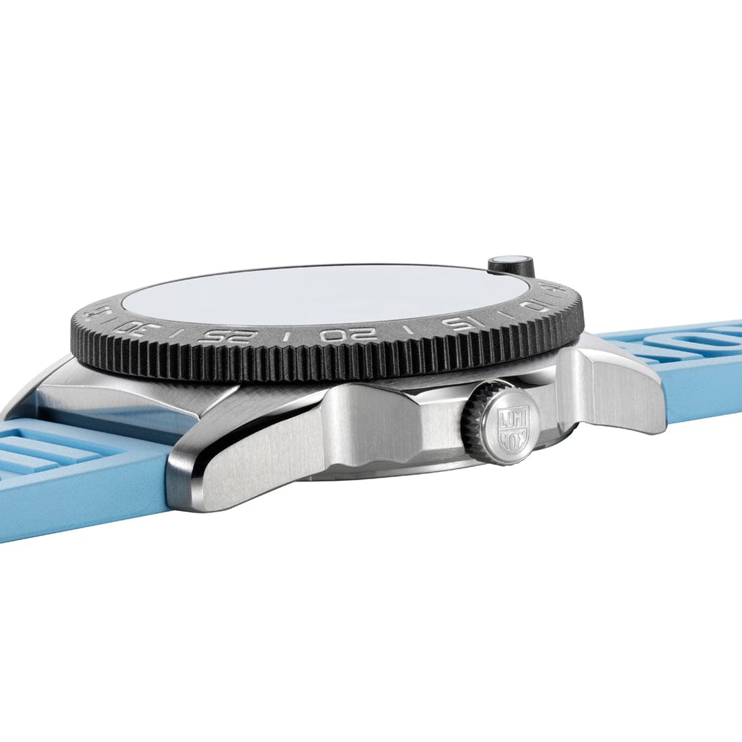 Luminox Pacific Diver Ripple Dive Watch, 39 mm XS.3124M