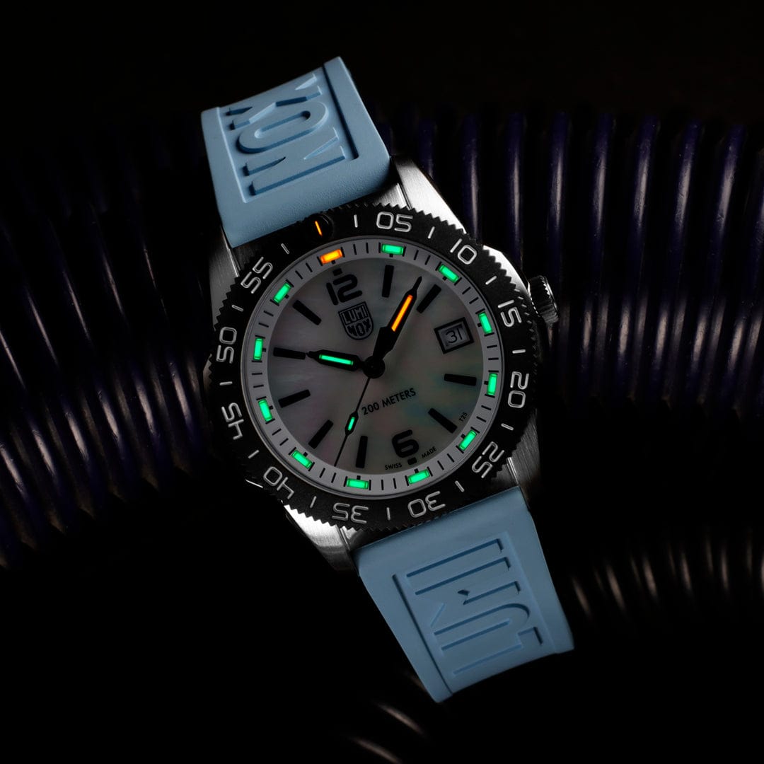 Luminox Pacific Diver Ripple Dive Watch, 39 mm XS.3124M