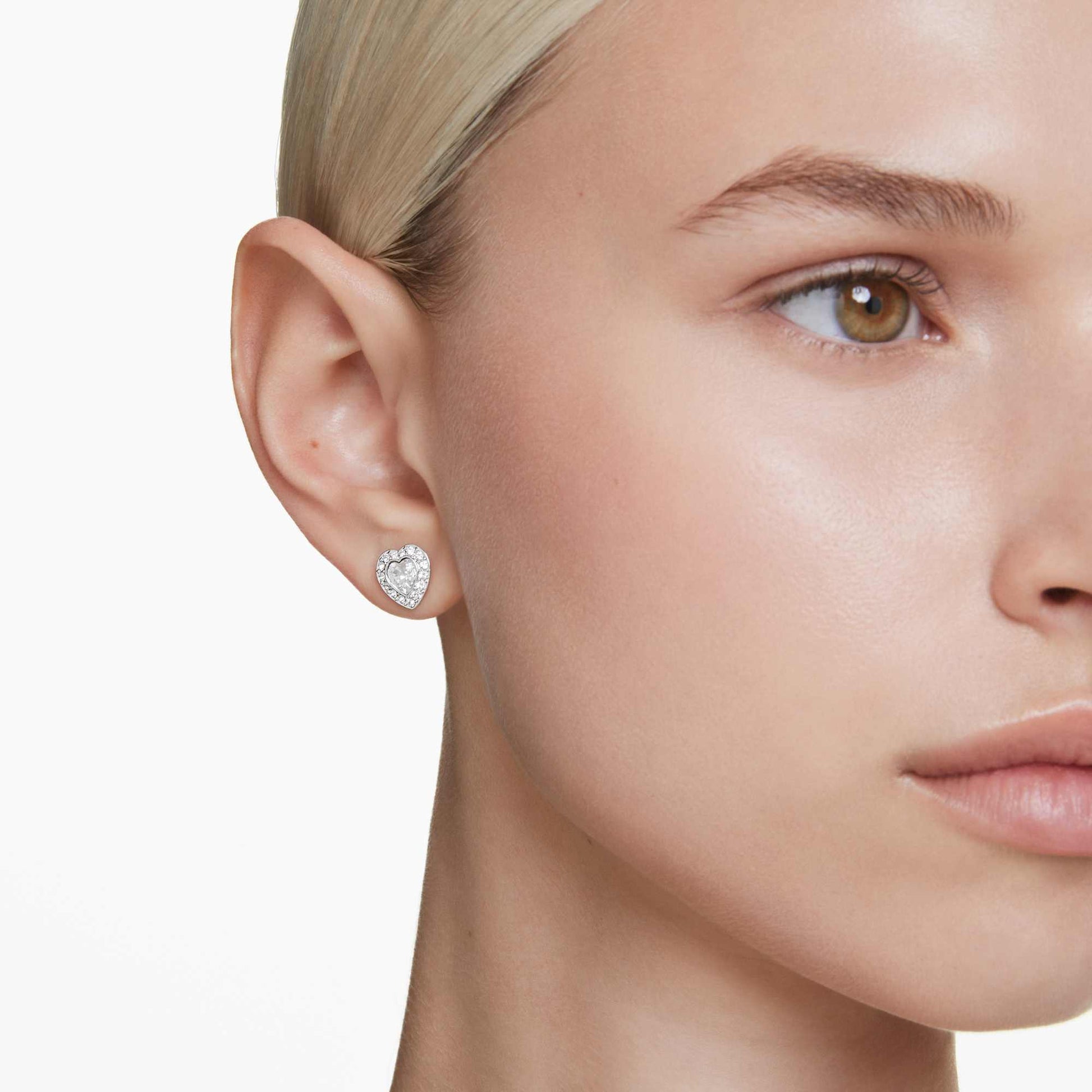 Swarovski Ariana Grande x Swarovski stud earrings Mixed cuts, Heart, White, Rhodium plated 5720859