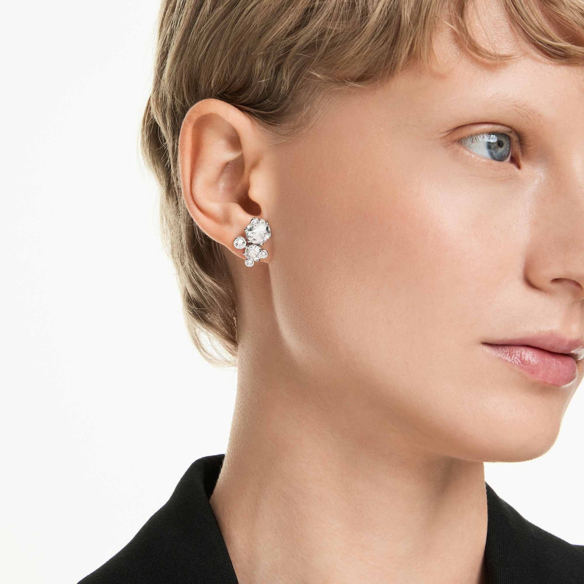 Swarovski Constella stud earrings Round cut, White, Rhodium plated 5732253